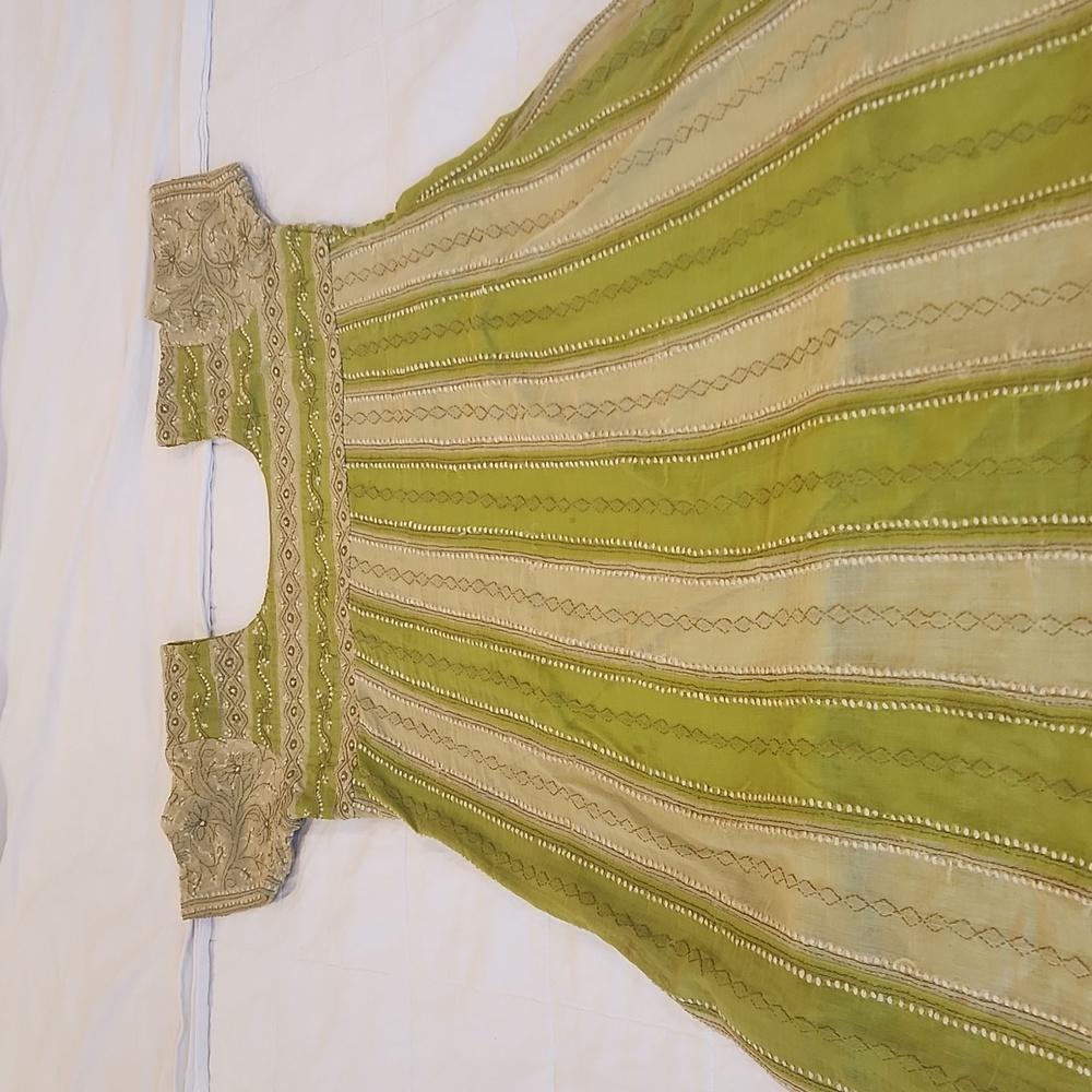 Women's Chikan three piece kurta, churidar, dupatta set